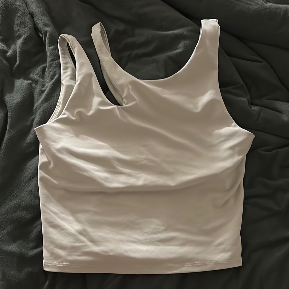 Ecco Cream Tank Top